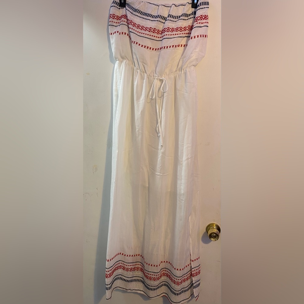 Bobeau Cream Textured Strapless Dress